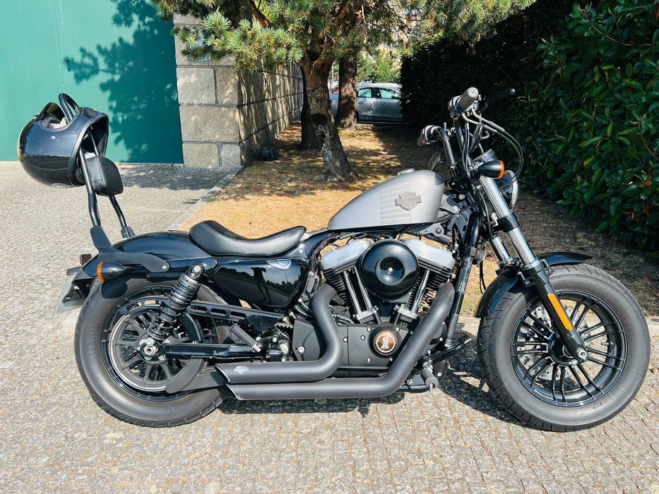 Harley-Davidson Sportster XL1200X Forty Eight