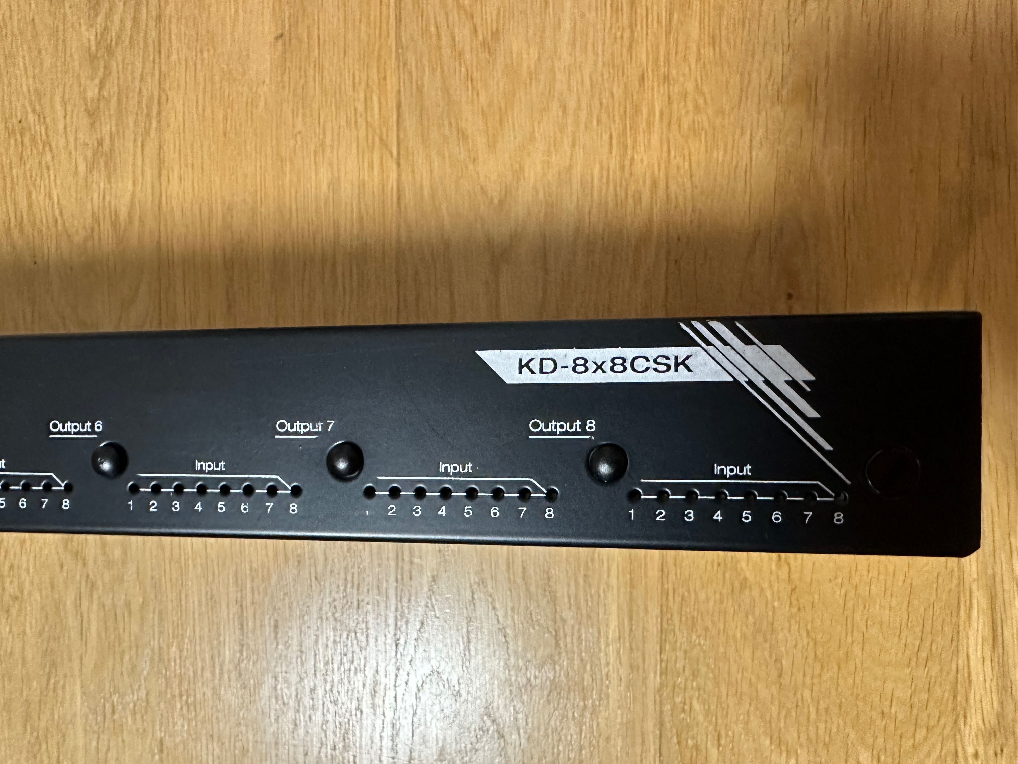 Rozdzielacz sygnału Matryca Video/Audio 8x8 HDMI Key digital KD 8x8csk