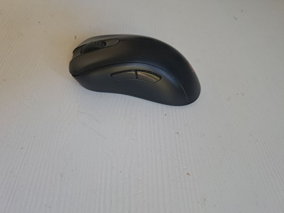 Myszka Zowie EC2 - CW
Intel Core i7-10zeni, 16 wątków, 2.90-4.70