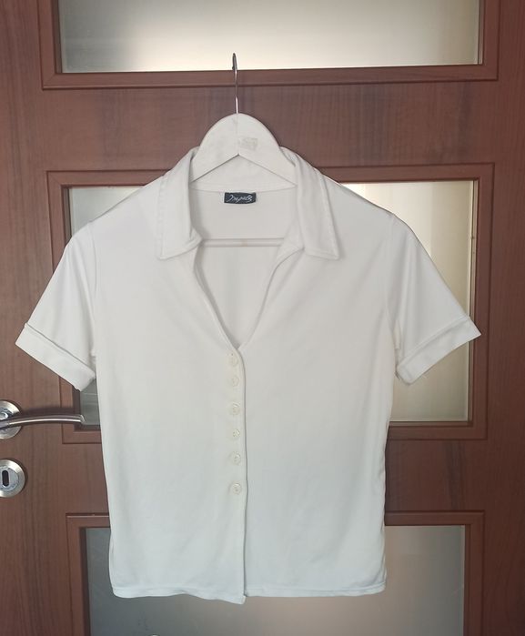 Koszulka z kołnierzykiem