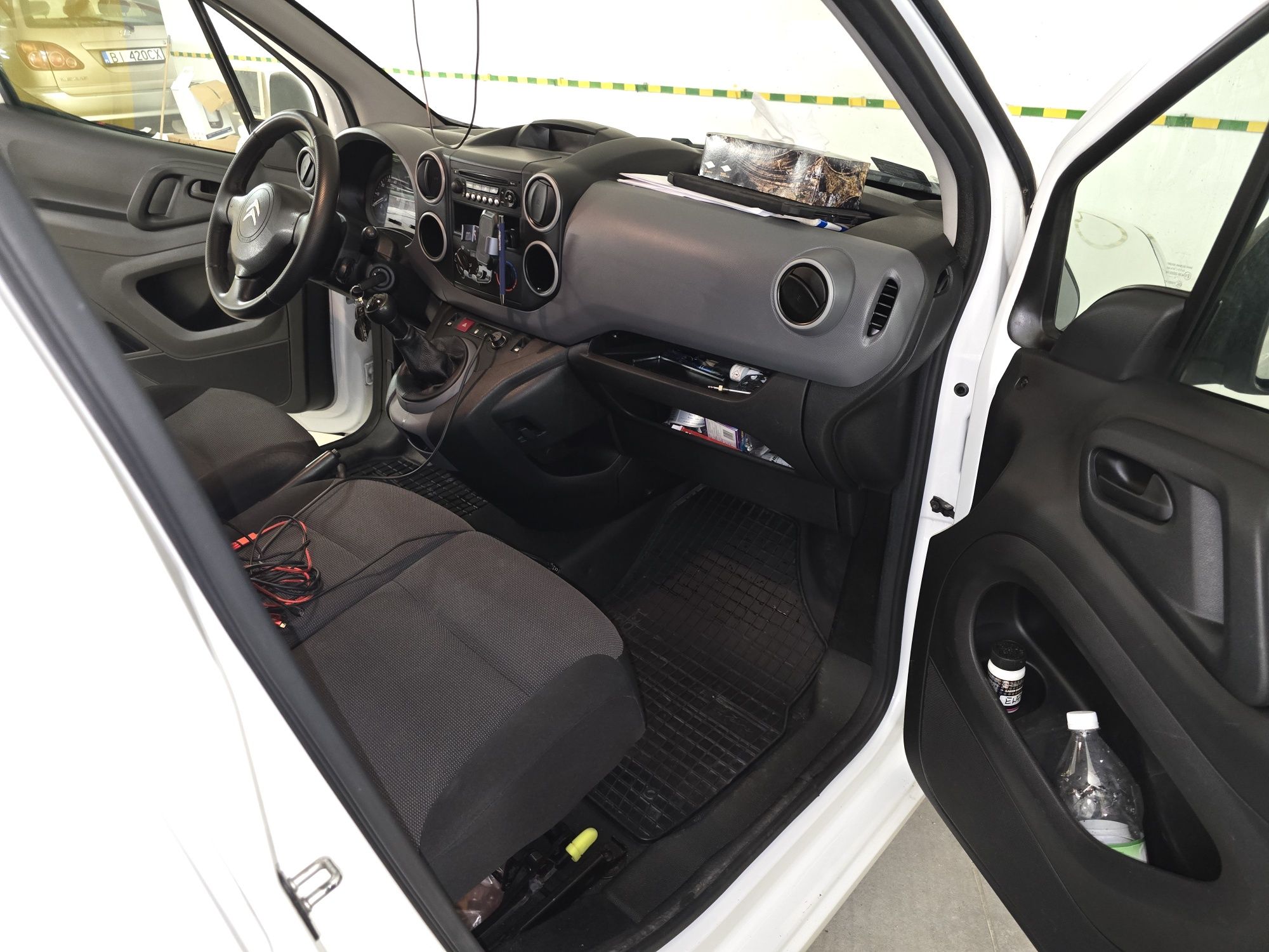 Citroen Berlingo 2016 VAT 1 cena Brutto - faktura