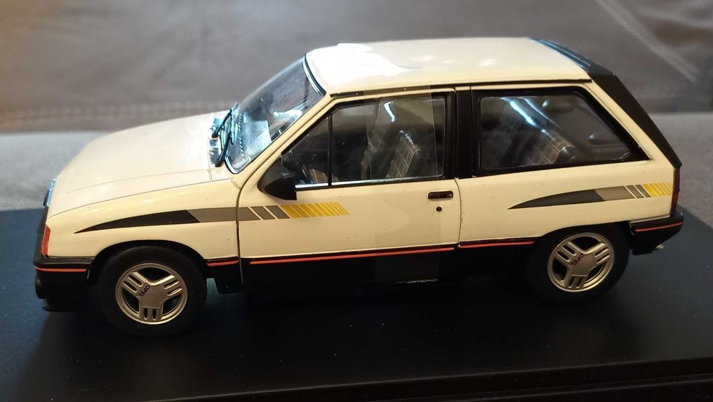 Opel Corsa Miniatura