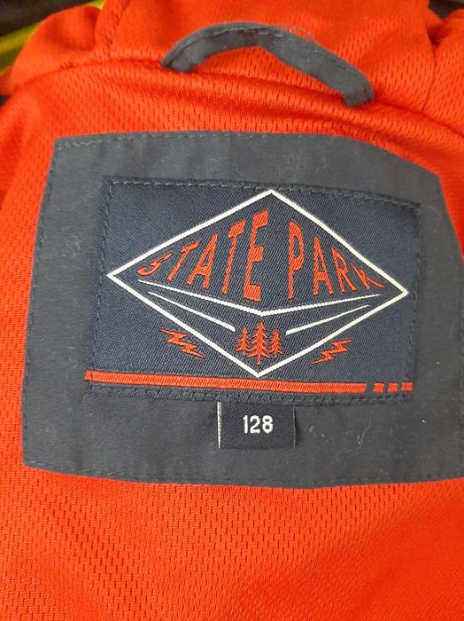 Kurtka C&A chłopięca 128 STAN IDEALNY wiatrówka