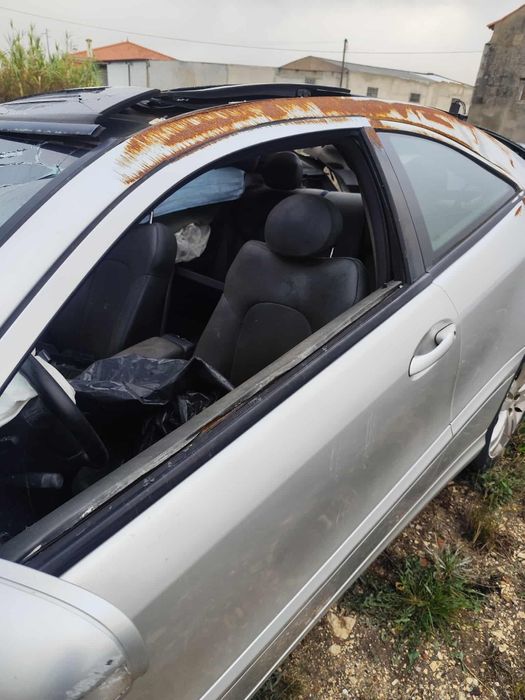 Mereces w203 220cdi sportcoupe