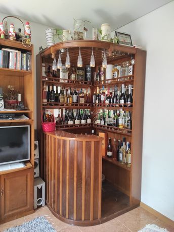 Bar/ Garrafeira - Móvel