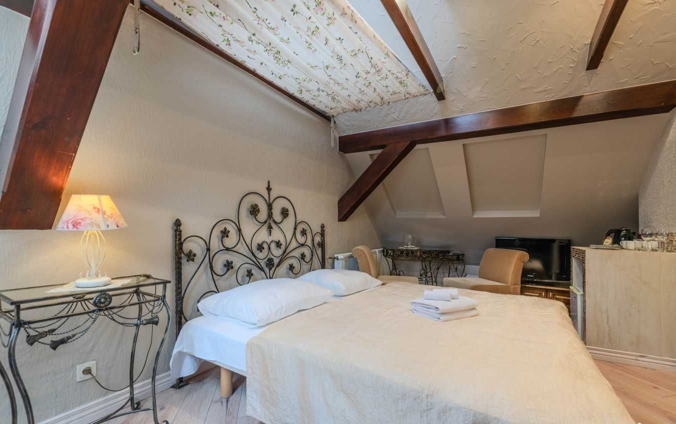 Willa AHAVA noclegi pokoje apartamenty w centrum Kazimierz Dolny - 4x4