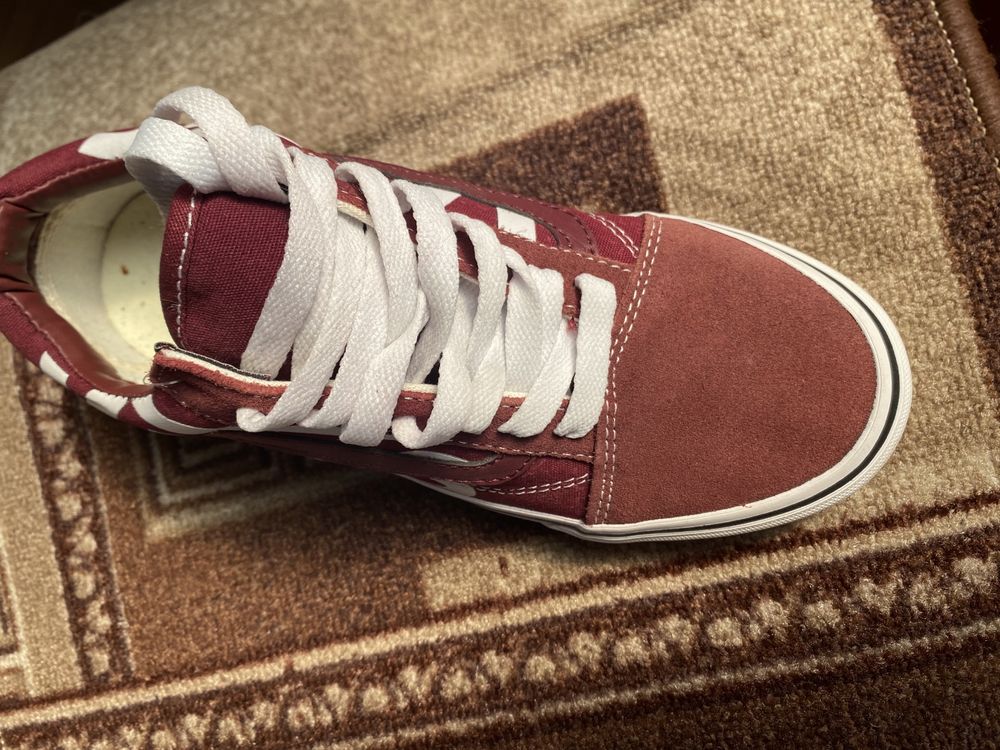 продаж кеди Vans