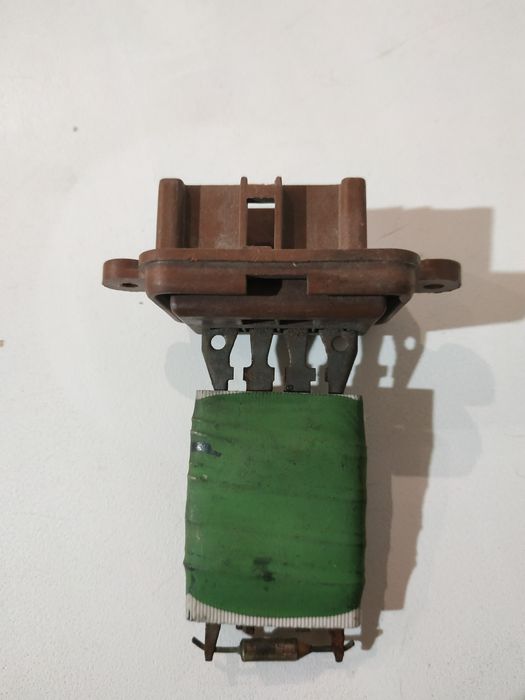 Модуль вентилятора Toyota Yaris ||