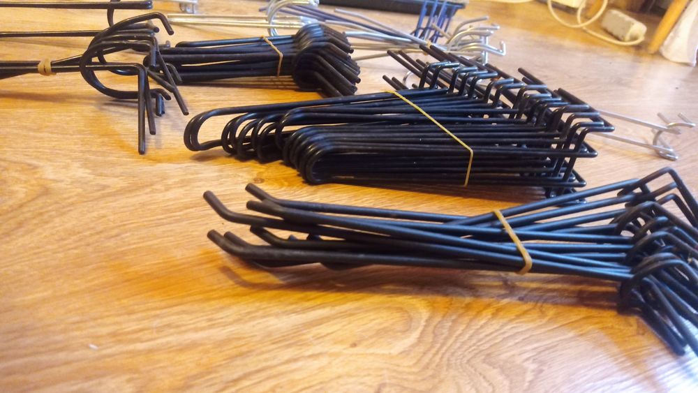 haczyki ekspozycyjne / zawieszki na kratkę