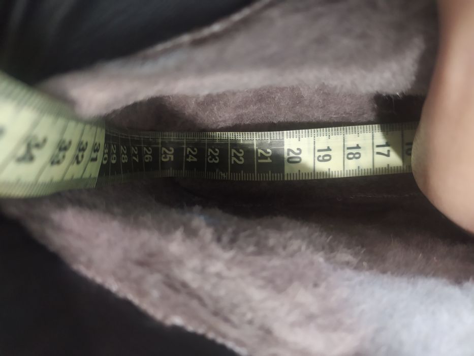 Продам нові зимові ботінки розмір 38