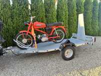 Przyczepka motocyklowa quad wynajem wypożyczalnia przyczepek laweta
