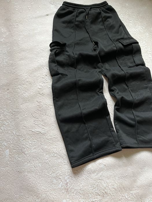 Гарні широкі штани bershka sk8 stail Y2K
