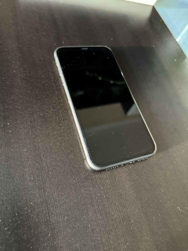 Продаж Iphone 11 64гб