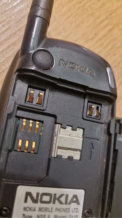 Kolekcjonerska Nokia 7110 PL bez simloka