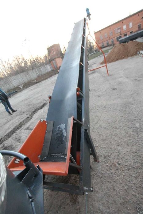 Транспортер, стрічковий навантажувач, ленточный конвейер, погрузчик