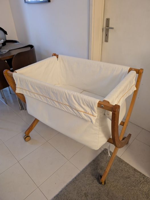 Berço bebê estilo Moisés