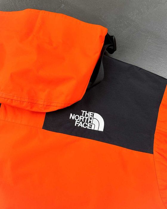 Куртка The North Face 1990 GORE-TEX® Mountain Jacket Orange
