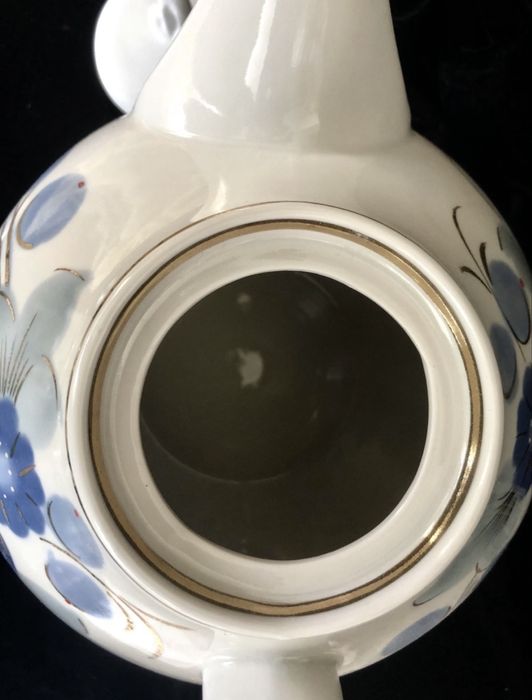 Фарфорові великі чайники 70років. Городниця..