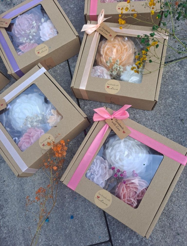 Ręcznie robione mydełka glicerynowe Handmade/ box prezentowy/ upominek