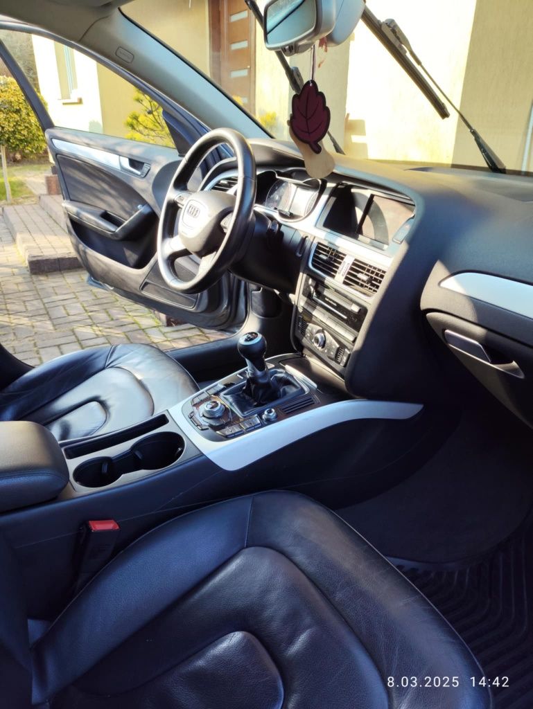 Nowa cena-AUDI A4B8 2.0TDI 190KM