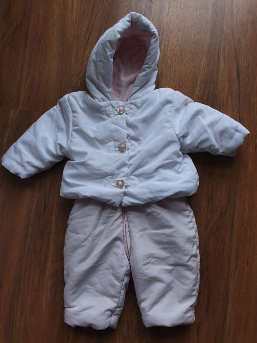 Kombinezon zimowy 6-9miesiecy