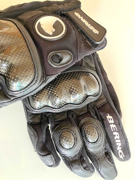 Luvas Moto M/V Bering