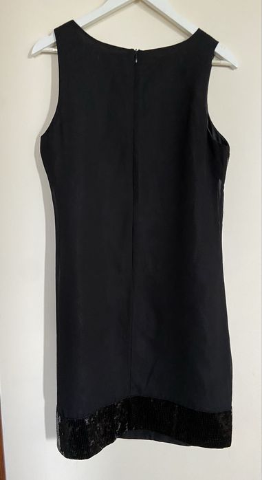 Czarna sukienka cekinowa wieczorowa Charles Vögele M/L ołówkowa