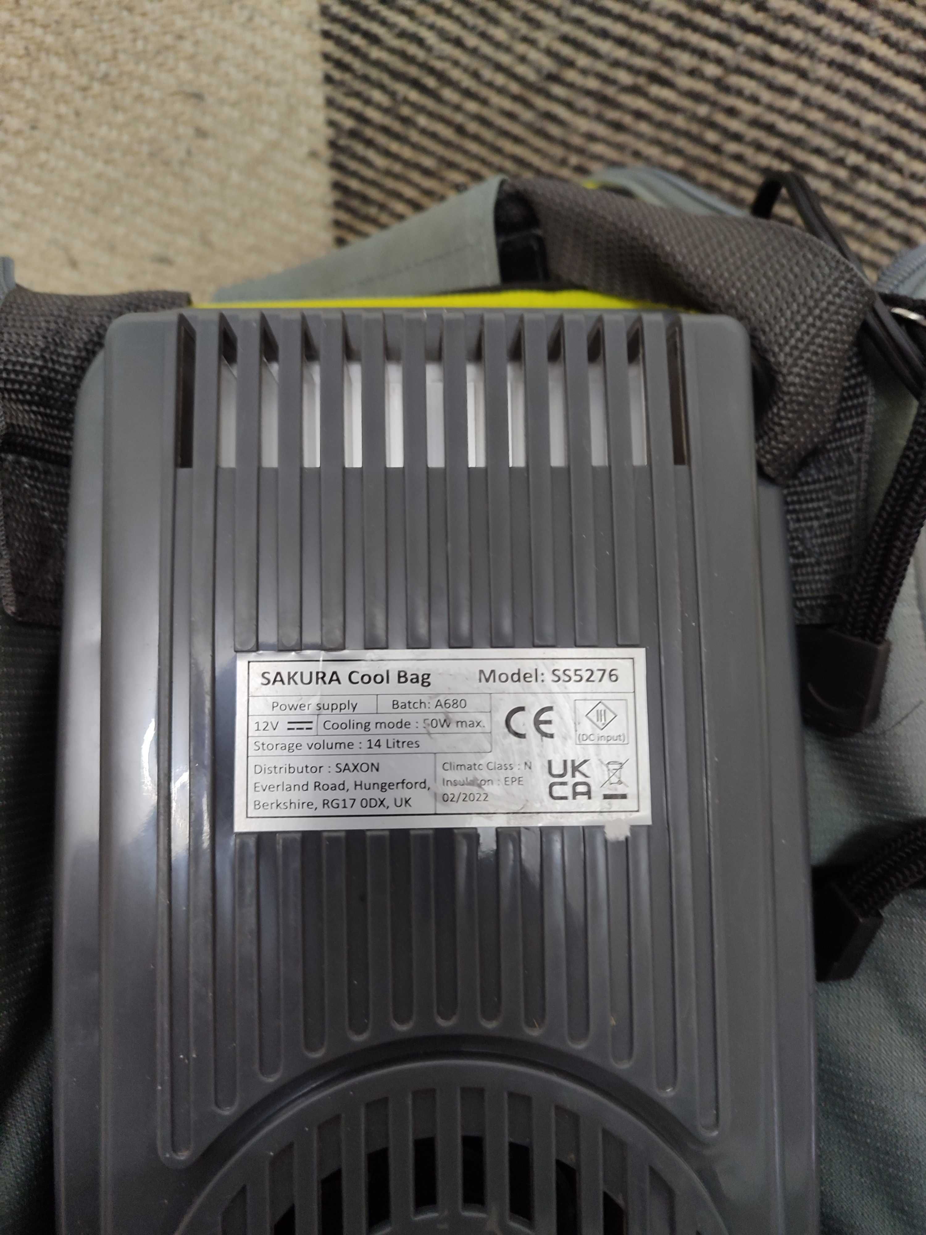 Термоелектрична сумка холодильник Sakura ss5276 14 літрів 12 вольт