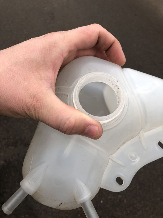 Бачок системи охолдження ланос/сенс