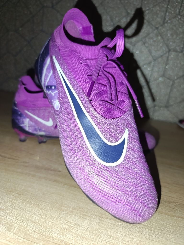 Детские бутсы Nike Phantom GX FG