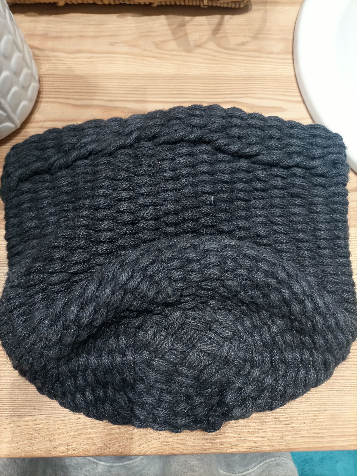 Osłonka np. na doniczkę pleciona z H&M Home
