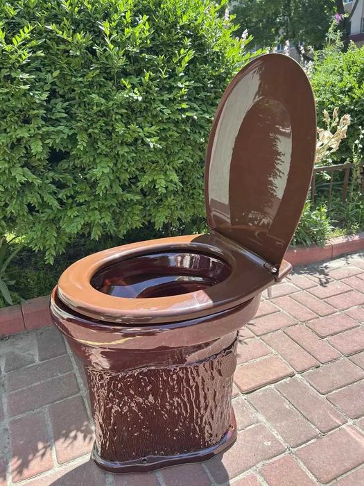 Унитаз Дачный коричневый