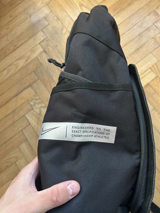 Plecak Nike Elite czarno–biały