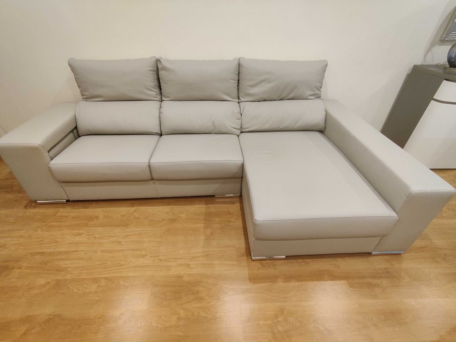 Sofa 3 lugares com chaise longue