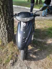 Продам Honda Dlo 28