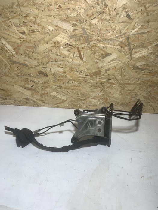 Блок abs bmw 5 g30