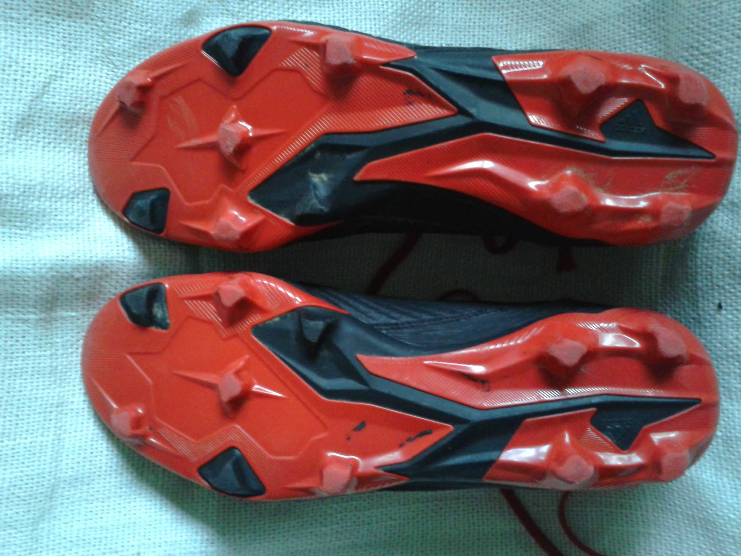 Buty piłkarskie adidas Predator  rozm.40