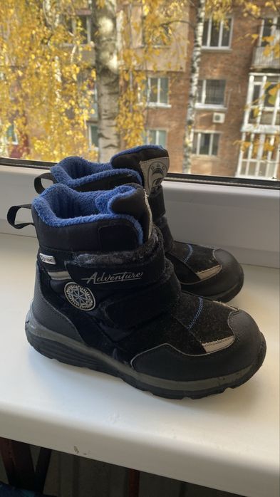 Зимові чоботи на хлопчика