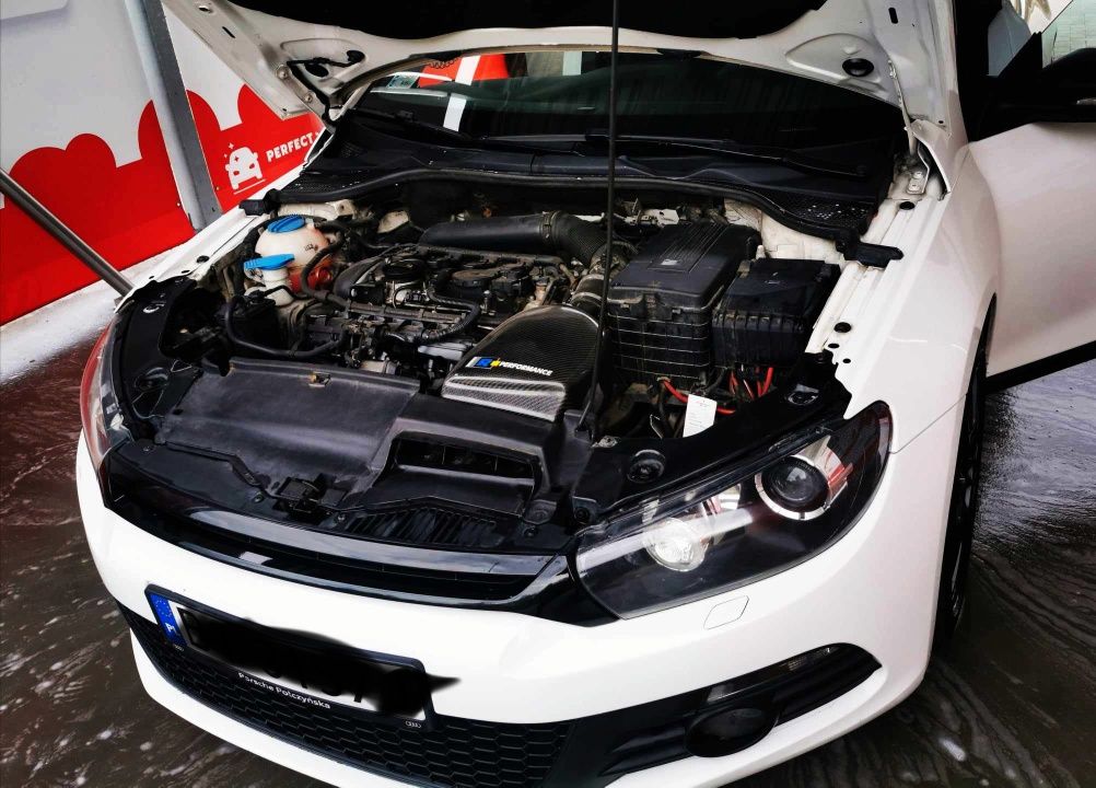 VW Scirocco 2.0tsi