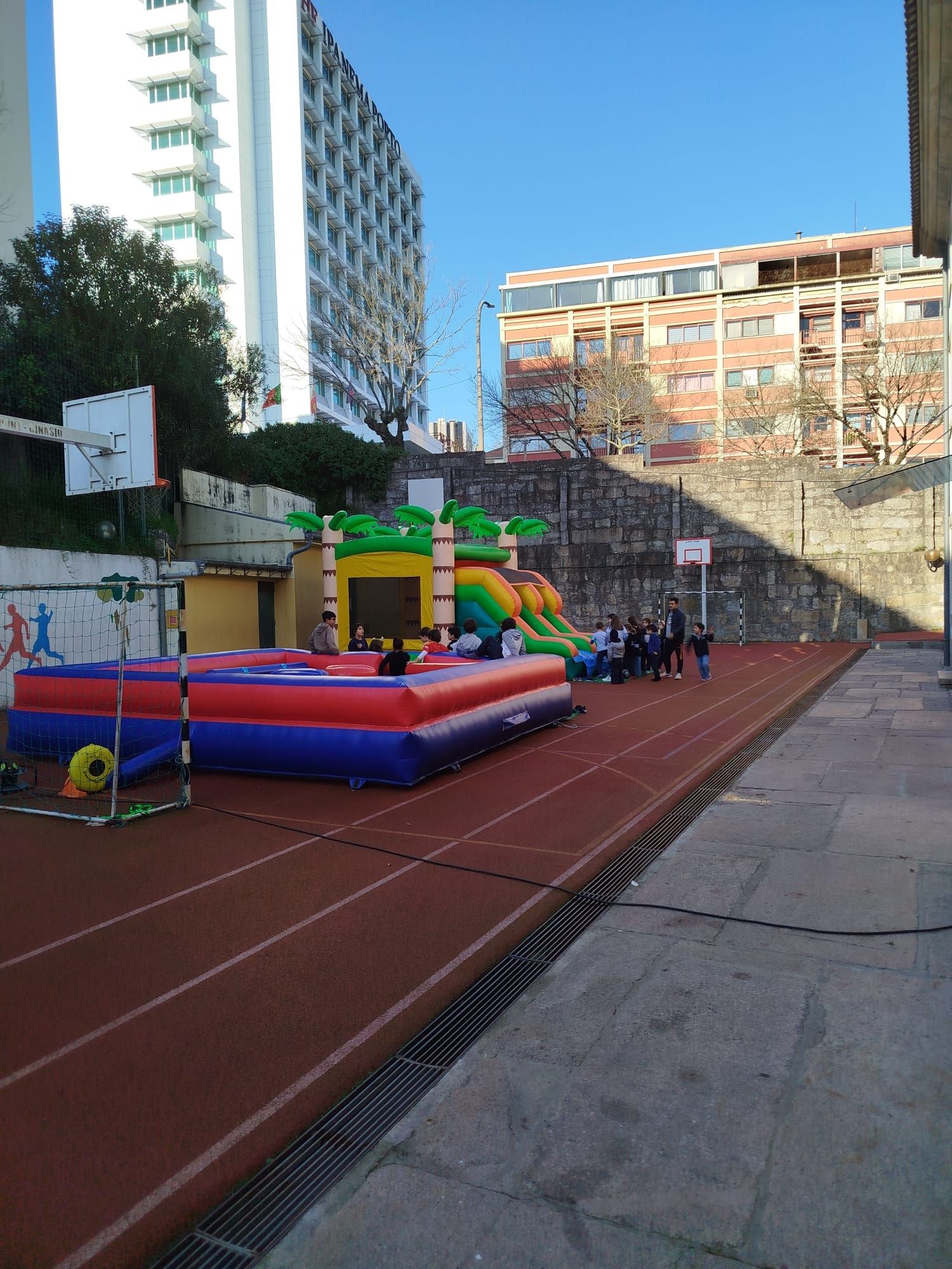 Insufláveis recreativos para todo o tipo de eventos