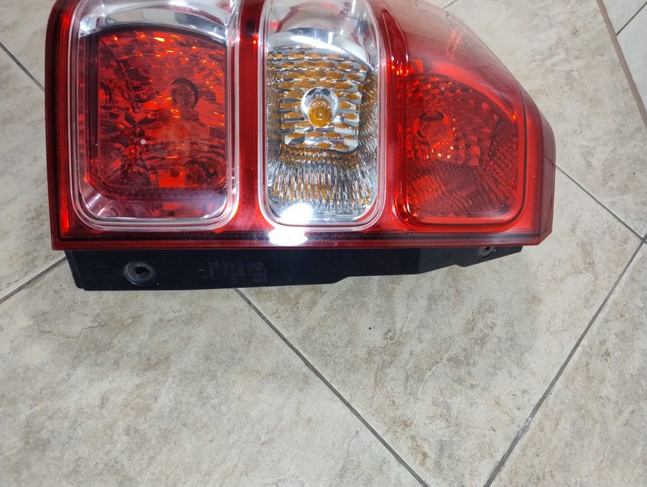 Suzuki grand Vitara 2 II lampa tył lewa Europa oryginał wysyłka OLX