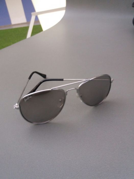 Óculos de sol estilo ray ban para criança