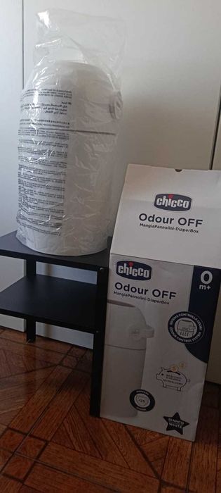 Contentor fraldas como novo