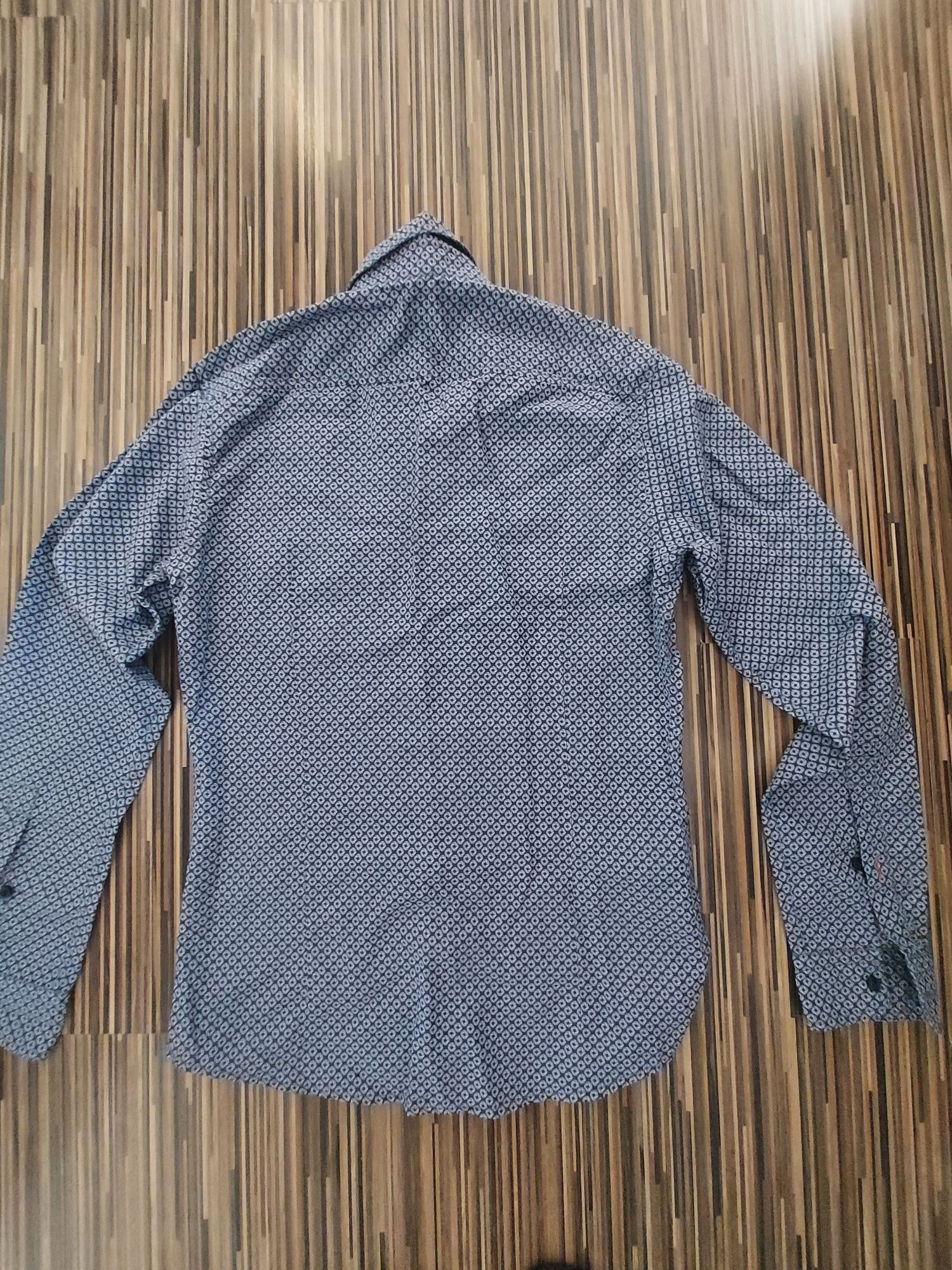 Nowa koszula oryginalna Hugo Boss r.S z metką