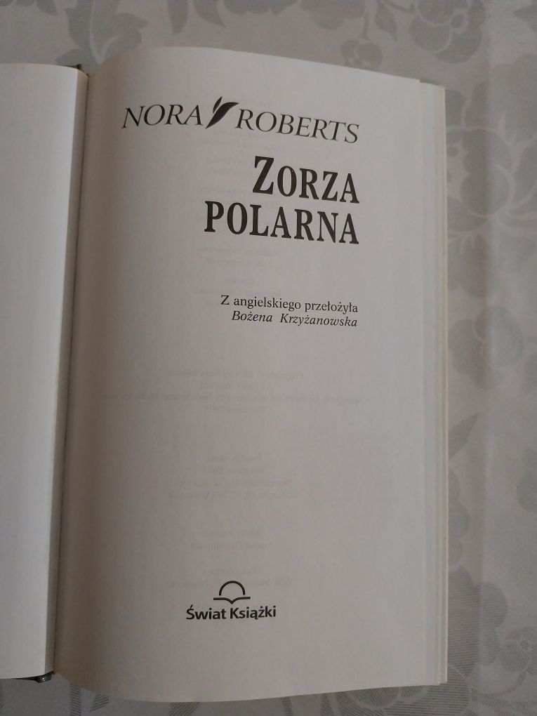 Nora Roberts Zorza Polarna