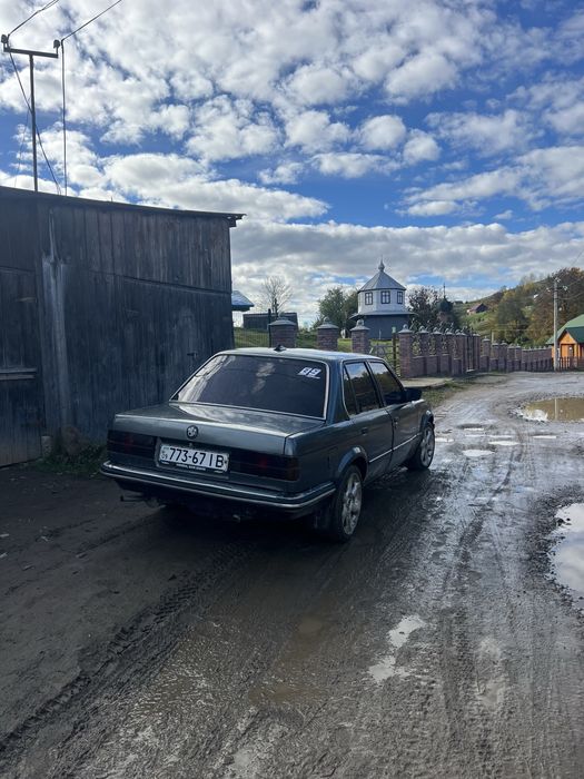 BMW_30_318_1.8_бинзін