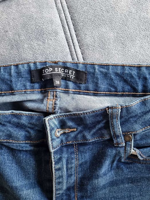 Jeansy damskie granatowe