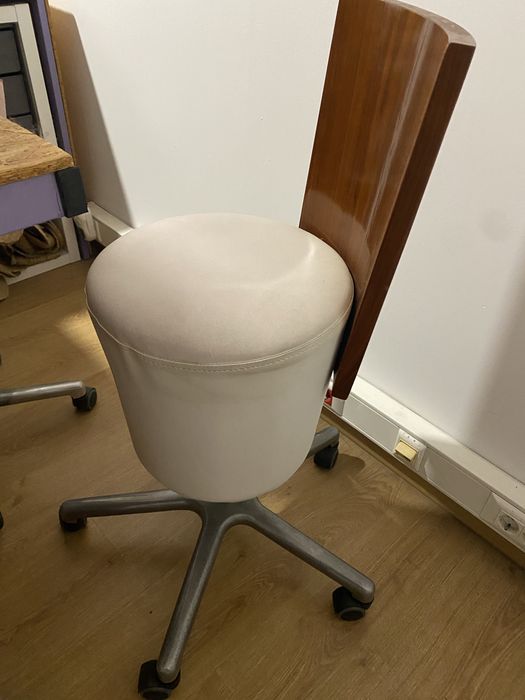 Marquesa com abertura das laterais em madeira  Spa