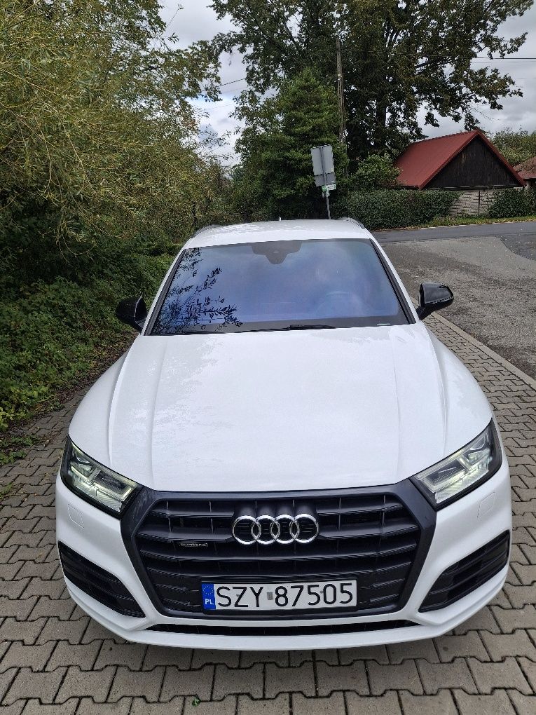 Audi Q5 S-line Quattro virtual Polska salon
