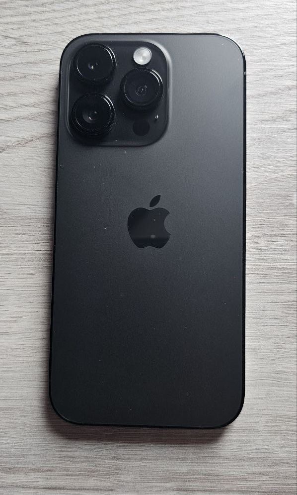 Продам iPhone 14 pro